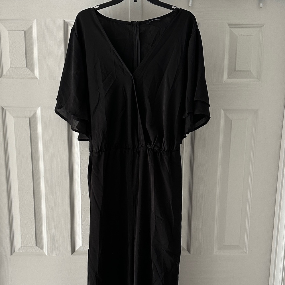 Elegant Black Women's Jumpsuit